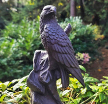 Load image into Gallery viewer, Porcelain Eagle Statue