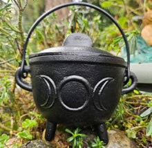 Load image into Gallery viewer, Large Cast Iron Cauldrons
