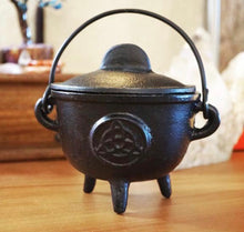 Load image into Gallery viewer, Triquetra Cauldron
