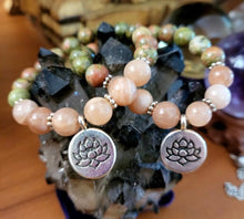 Load image into Gallery viewer, Unakite Lotus Bracelet
