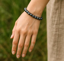 Load image into Gallery viewer, Hematite Bracelet
